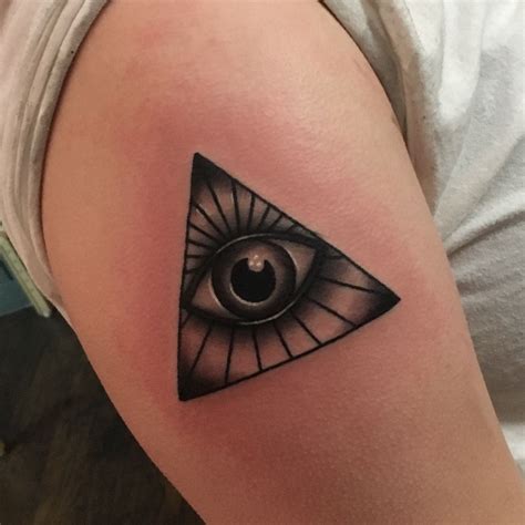 tattoos of the all seeing eye|simple all seeing eye tattoo.